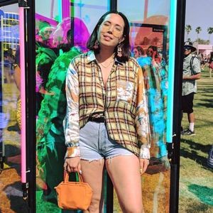 Meet your Posher, Gabriela